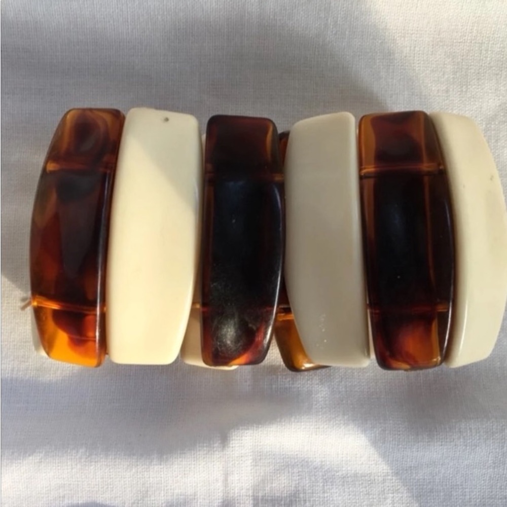 Vintage one of a kind Rootbeer Bracelet stunning and RARE BAKELITE!!